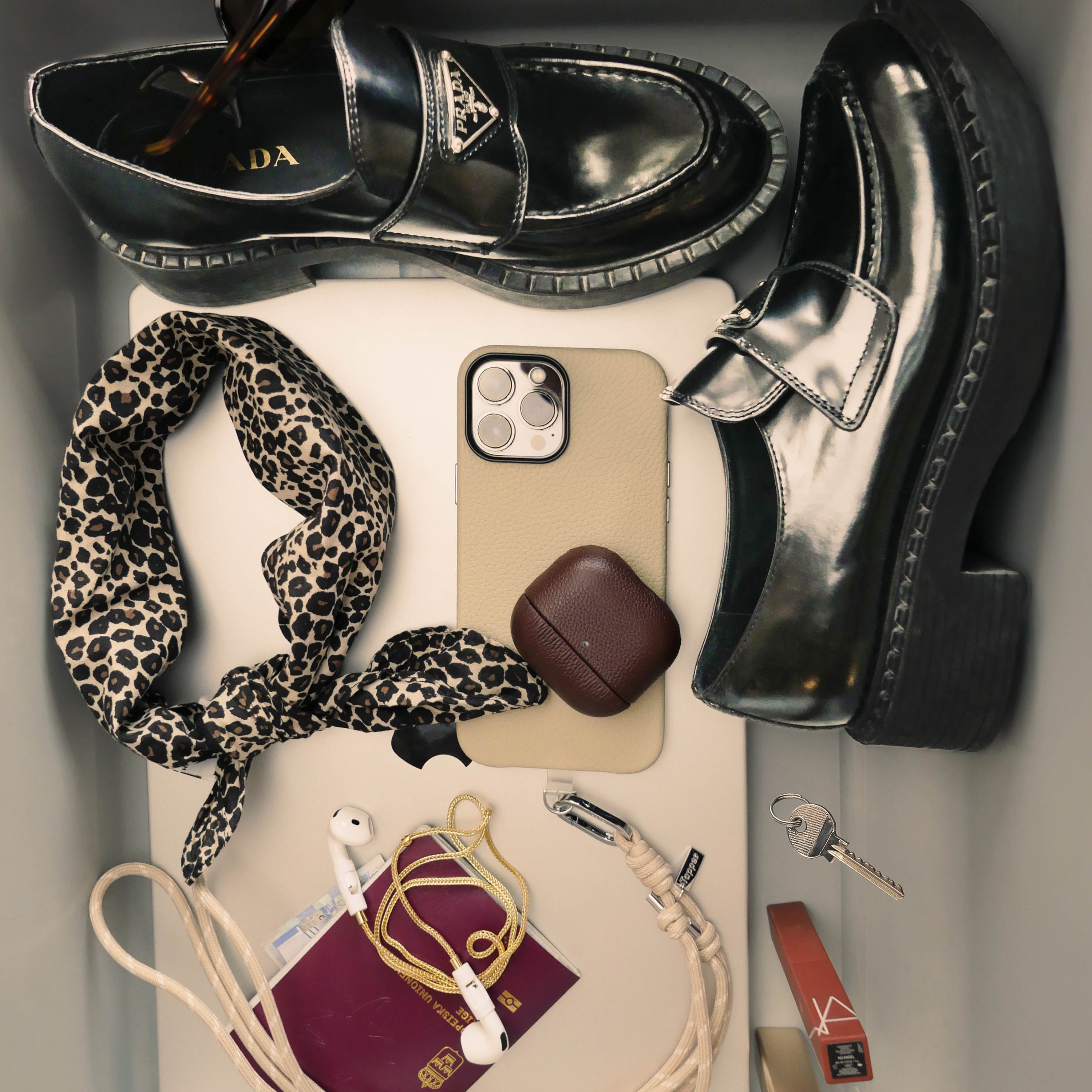 Why Every Traveler Needs a Tapper Strap This Summer