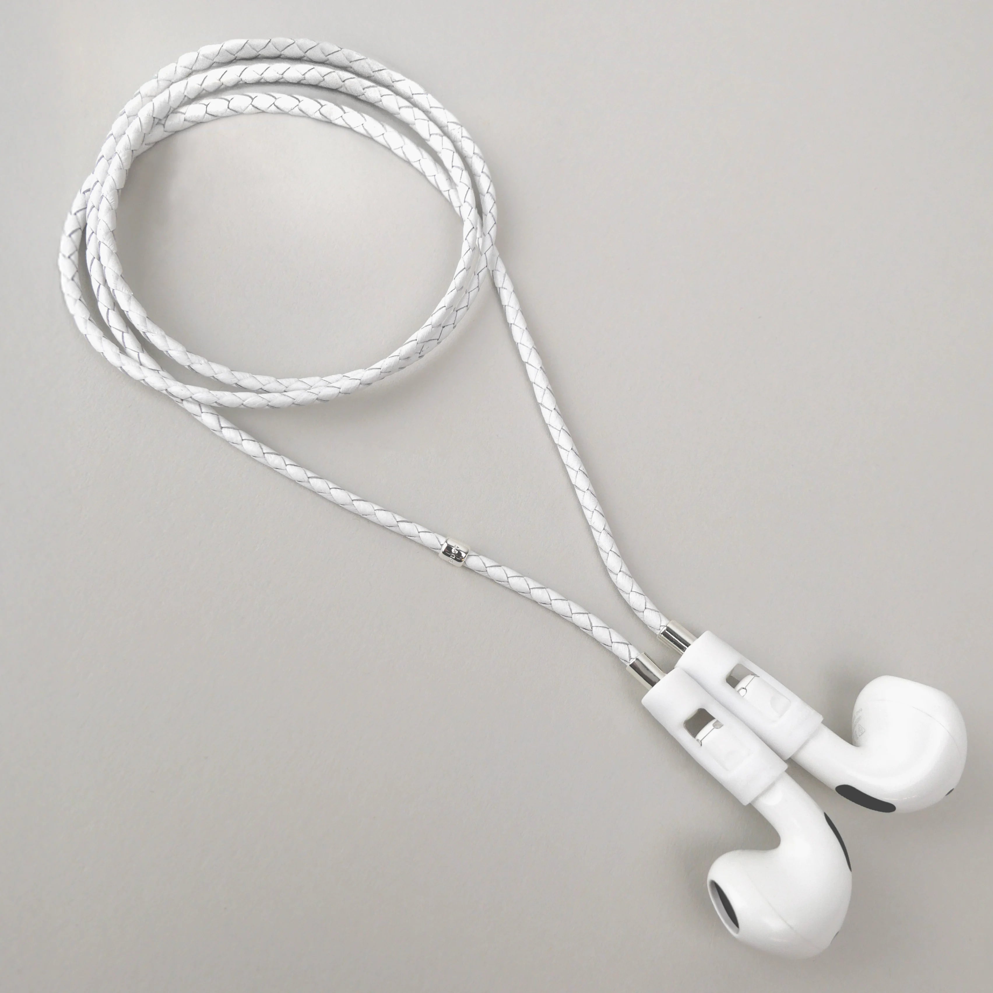 Tapper Lamb Leather AirPods Carrying Strap for All AirPods & AirPods Pro with magnetic lock, secure fit & luxurious hands-free design.