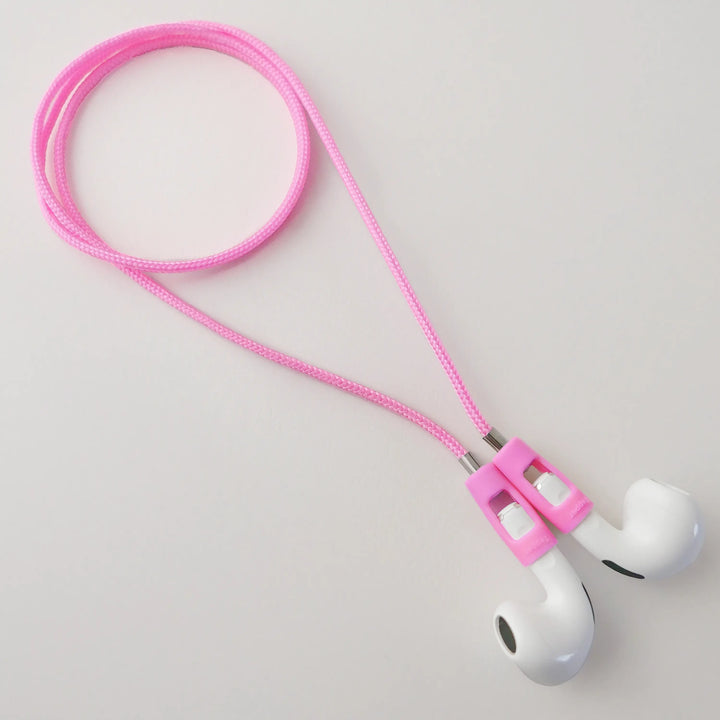 Tapper active’s original nylon straps protects your Apple AirPods and AirPods Pro. The accessible AirPods necklace steps up your AirPods and AirPods Pro game. Worried about losing your AirPods? Magnetic anti-lost straps with built-in magnetic lock for convenient and hassle-free safekeeping around your neck. The next must-have AirPods accessory designed for working out and running. Compatible with all generations of AirPods and AirPods Pro. Designed in Sweden by Tapper. Free Express Shipping at gettapper.com