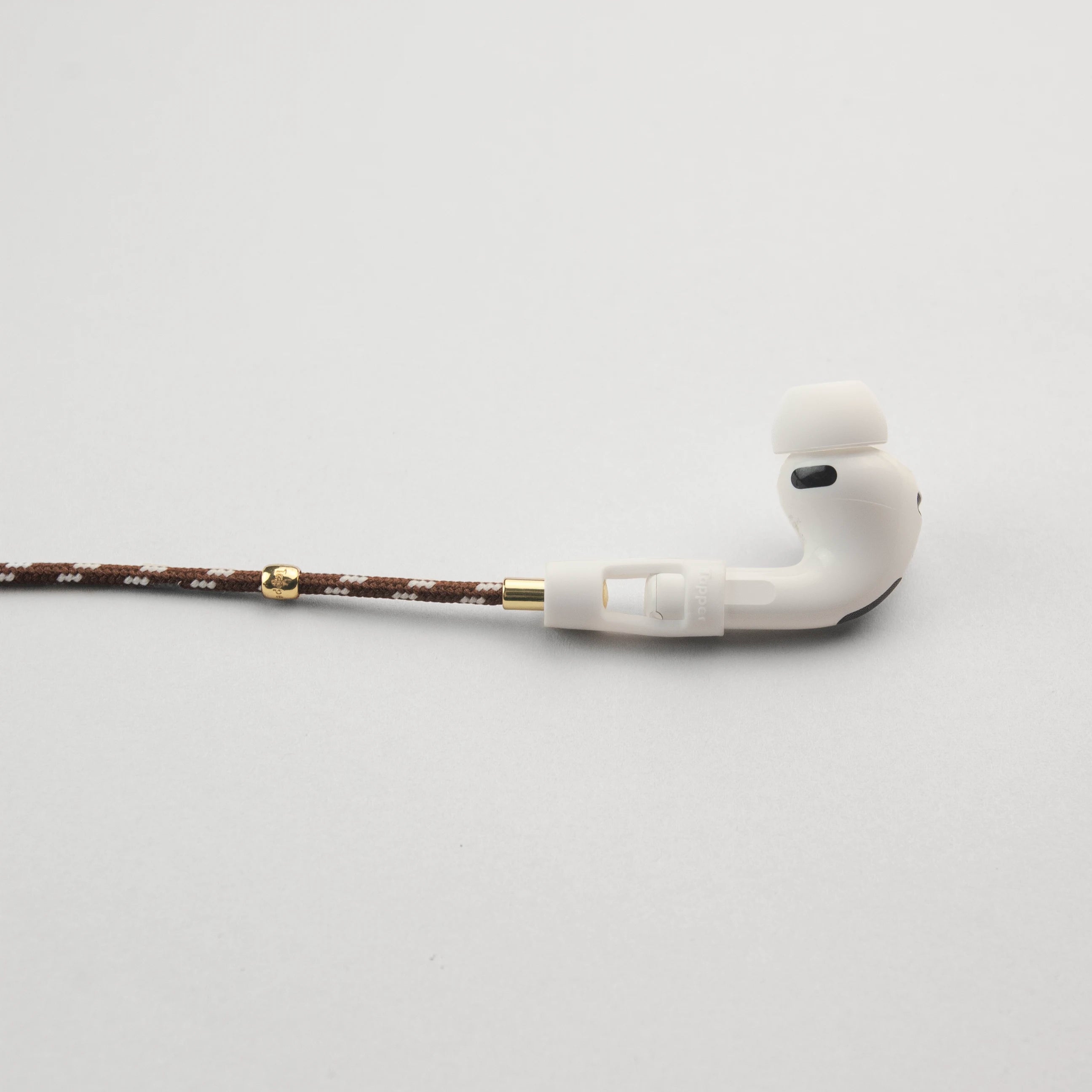 Never lose or misplace your AirPods again. Let the lightweight and durable Tapper Nylon AirPods Strap Necklace keep track of your AirPods and AirPods Pro by eliminating the need to hold them in your hands, drop them into your pockets, or risk losing them if they fall out of your ears. Comes with a built-in magnetic lock that snaps the AirPods around your neck, forming a sleek necklace and making them easily accessible. AirPods Strap compatible with Apple AirPods & AirPod Pro (1st, 2nd, 3rd, 4th generation)