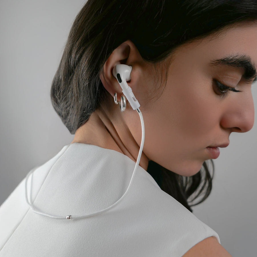 Never lose or misplace your AirPods again. Let the lightweight and durable Tapper Nylon AirPods Strap Necklace keep track of your AirPods and AirPods Pro by eliminating the need to hold them in your hands, drop them into your pockets, or risk losing them if they fall out of your ears. Comes with a built-in magnetic lock that snaps the AirPods around your neck, forming a sleek necklace and making them easily accessible. AirPods Strap compatible with Apple AirPods & AirPod Pro (1st, 2nd, 3rd, 4th generation)