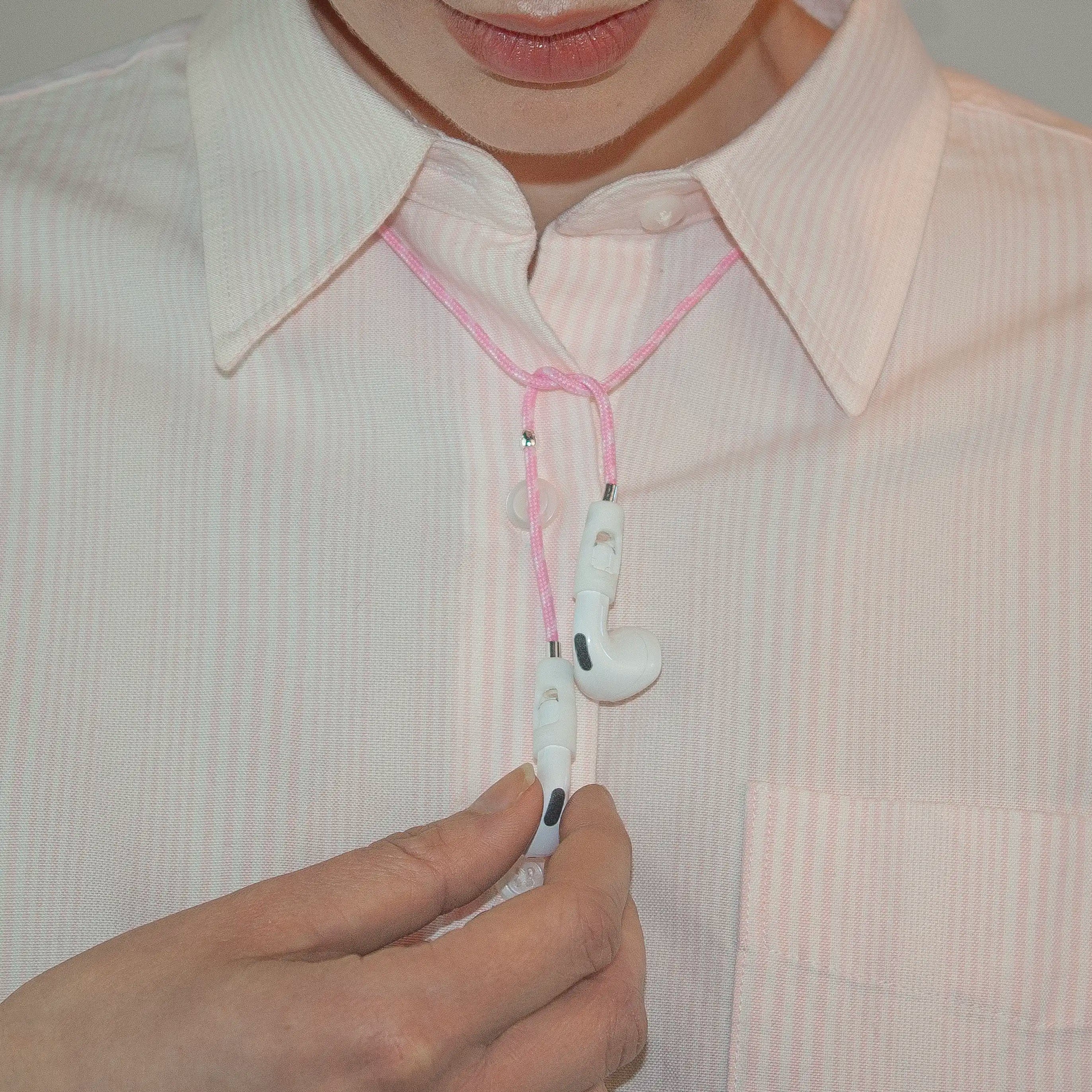 Never lose or misplace your AirPods again. Let the lightweight and durable Tapper Nylon AirPods Strap Necklace keep track of your AirPods and AirPods Pro by eliminating the need to hold them in your hands, drop them into your pockets, or risk losing them if they fall out of your ears. Comes with a built-in magnetic lock that snaps the AirPods around your neck, forming a sleek necklace and making them easily accessible. AirPods Strap compatible with Apple AirPods & AirPod Pro (1st, 2nd, 3rd, 4th generation)