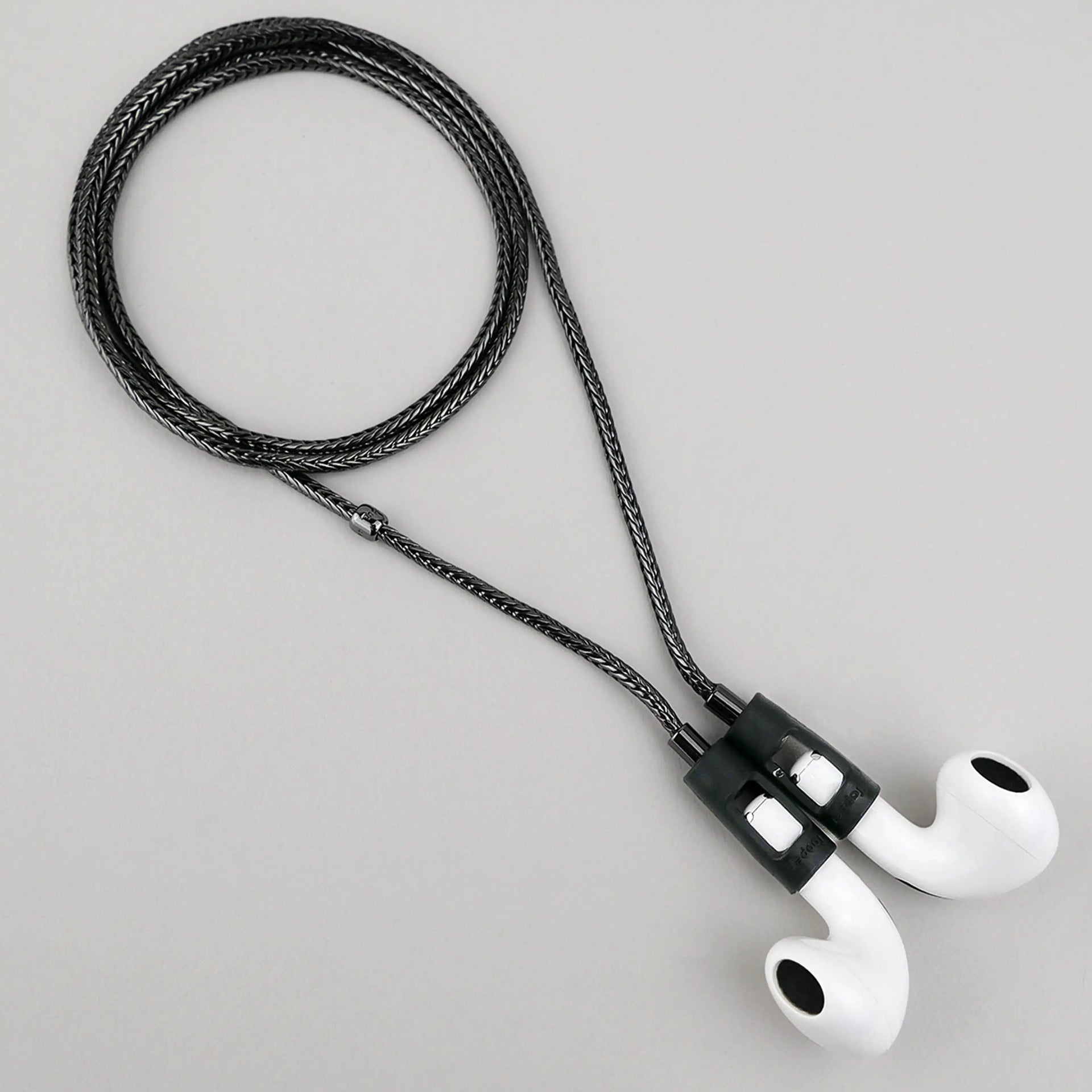 1321_Tapper_Foxtail_AirPods_Pr