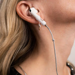 Tapper's real 925 silver plated original tech jewelry foxtail chain protects your AirPods. The luxurious, elevated and accessible necklace plated in precious metals steps up your AirPod jewellery game. Worried about losing your AirPods? Magnetic lock for convenient and hassle-free safekeeping around the neck. The next must-have AirPods accessory crafted for ultimate luxury. Compatible with all generations of Apple AirPods and AirPods Pro. Designed in Sweden by Tapper. Free Express Shipping at gettapper.com