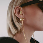 Protect, elevate and keep track of your eyewear with this 18K Gold plated eyewear, eyeglasses and sunglasses chain from Tapper, ensuring elegant and convenient safekeeping around your neck. When not in use as an eyewear chain, detach the silicone holders from the lobster clasps and use it as a necklace, bracelet or pair it with another set of chains as body jewelry / jewellery. Designed in Sweden.