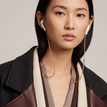 Tapper's real 18K rose gold plated original tech jewelry mesh chain protects your AirPods. The luxurious, elevated and accessible necklace plated in precious metals steps up your AirPod jewellery game. Worried about losing your AirPods? Magnetic lock for convenient and hassle-free safekeeping around the neck. The next must-have AirPods accessory crafted for ultimate luxury. Compatible with all generations of Apple AirPods and AirPods Pro. Designed in Sweden by Tapper. Free Express Shipping at gettapper.com