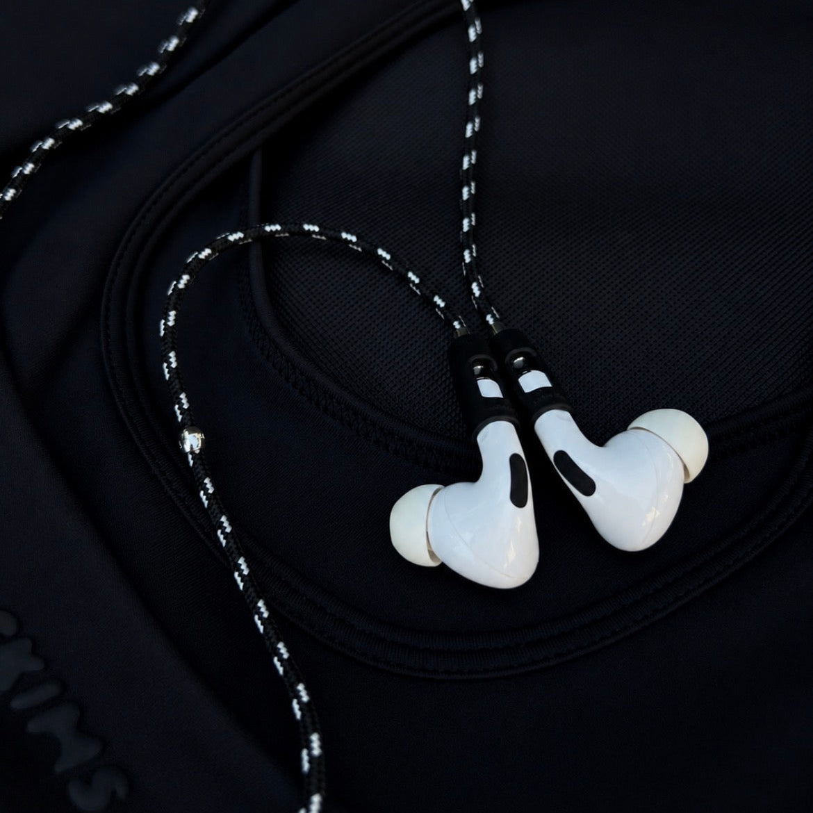 AirPods Strap Necklace for All AirPods & AirPods Pro - Black
