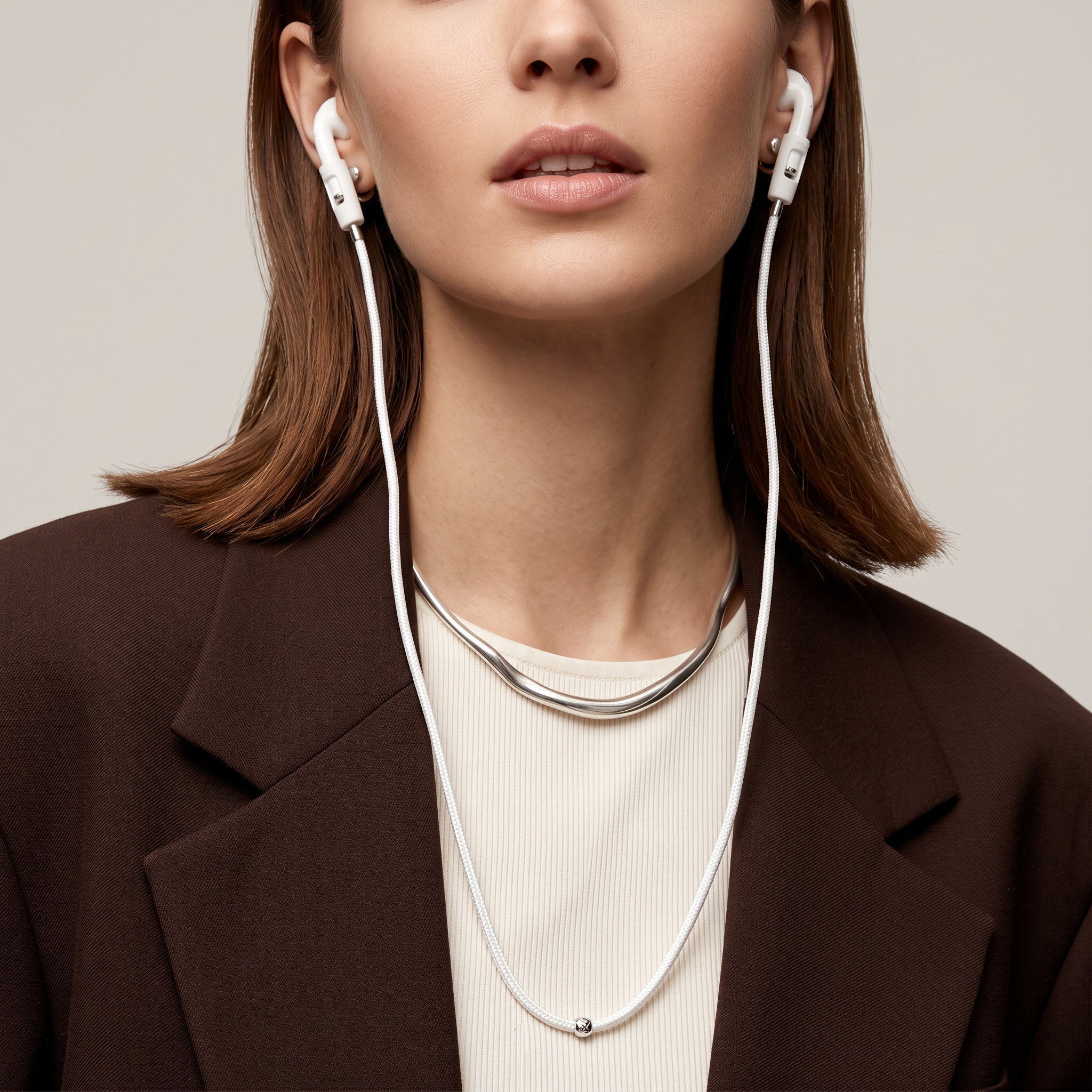 Never lose or misplace your AirPods again. Let the lightweight and durable Tapper Nylon AirPods Strap Necklace keep track of your AirPods and AirPods Pro by eliminating the need to hold them in your hands, drop them into your pockets, or risk losing them if they fall out of your ears. Comes with a built-in magnetic lock that snaps the AirPods around your neck, forming a sleek necklace and making them easily accessible. AirPods Strap compatible with Apple AirPods & AirPod Pro (1st, 2nd, 3rd, 4th generation)