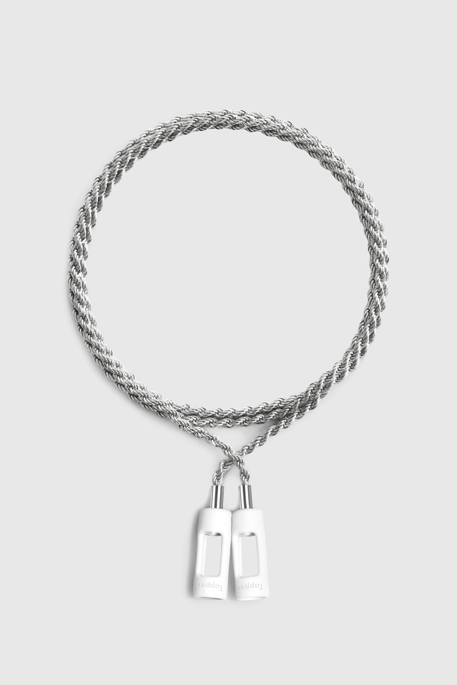Tapper's real 925 silver plated original rope chain jewelry necklace protects your Apple AirPods & AirPods Pro. The luxurious, elevated & accessible rope chain jewellery plated in precious metals snaps the AirPods around your neck. Lost your AirPods? Magnetic lock for convenient and hassle-free safekeeping around your neck. The next must-have & affordable AirPods accessory crafted for ultimate luxury. Compatible with AirPods & AirPods Pro. Designed in Sweden by Tapper. Free Shipping at gettapper.com