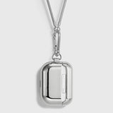 Tapper's real 925 silver plated original metal neck case tech jewelry protects and keeps your Apple AirPods Pro close at hand. The luxurious, elevated and accessible neck case plated in precious metals steps up your AirPods Pro jewellery game. Worried about losing your AirPods? Detachable snake chain and carabiner for convenient and hassle-free safekeeping around your neck. The next must-have accessory crafted for ultimate luxury. Compatible with AirPods Pro. Designed in Sweden. Free Express Shipping.