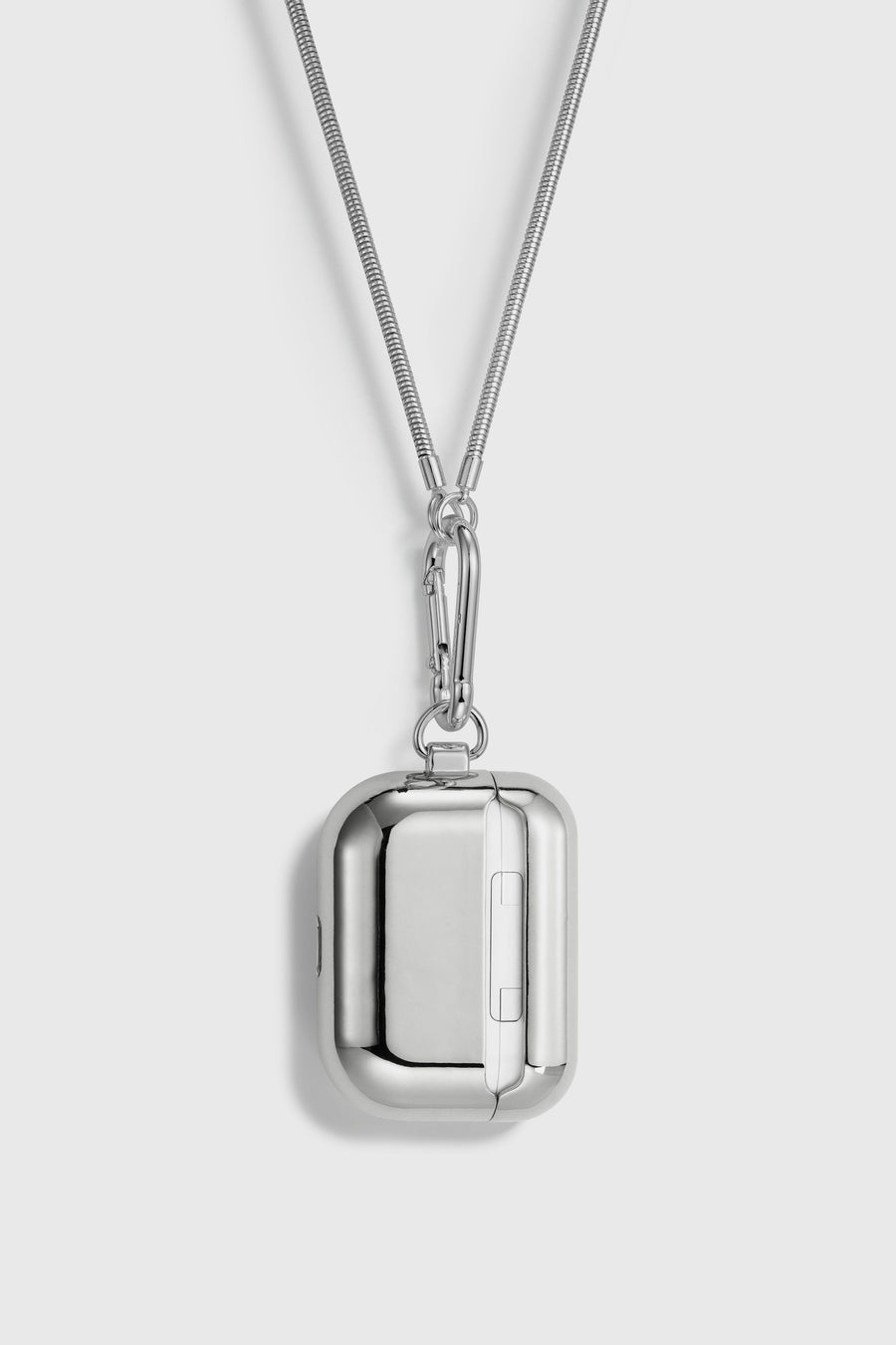 Tapper's real 925 silver plated original metal neck case tech jewelry protects and keeps your Apple AirPods Pro close at hand. The luxurious, elevated and accessible neck case plated in precious metals steps up your AirPods Pro jewellery game. Worried about losing your AirPods? Detachable snake chain and carabiner for convenient and hassle-free safekeeping around your neck. The next must-have accessory crafted for ultimate luxury. Compatible with AirPods Pro. Designed in Sweden. Free Express Shipping.