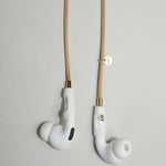 Tapper's solid 18K gold original mesh chain jewelry necklace protects your Apple AirPods & AirPods Pro. Handcrafted in real 18K gold, the exclusive, elevated & accessible mesh chain jewellery snaps the AirPods around your neck. Lost your AirPods? Magnetic lock for convenient and hassle-free safekeeping around your neck. The next must-have & luxe AirPods accessory crafted for ultimate luxury. Compatible with AirPods & AirPods Pro. Designed and handcrafted in Sweden by Tapper. Free Shipping at gettapper.com